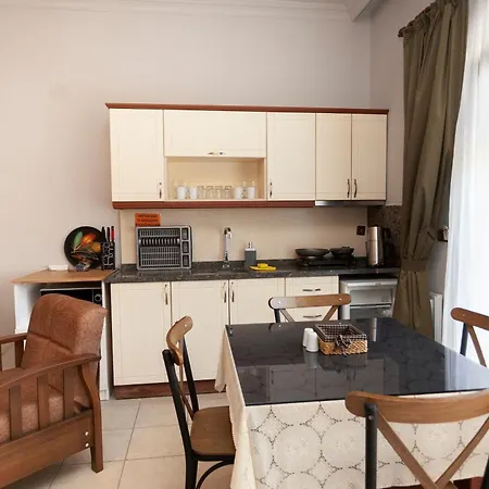 Tokgoz Butik Hotel&apartment 3* オルデニズ