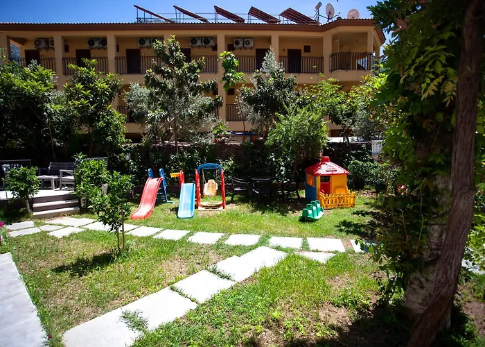 Tokgoz Butik Hotel&apartment Ξενοδοχείο με διαμερίσματα 3*