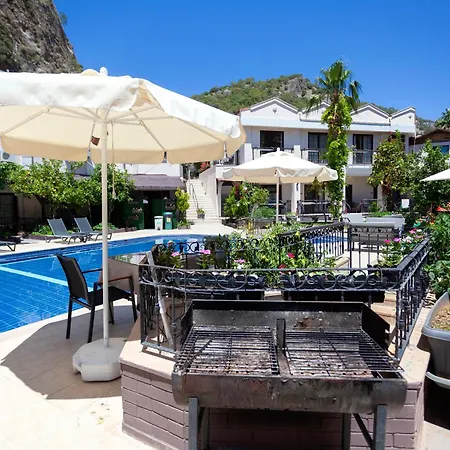 מלון דירות Tokgoz Butik Hotel&apartment 3*